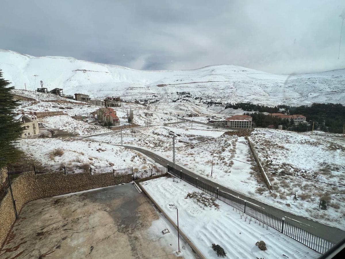 Saint Michel Chalets Al Arz Exterior photo