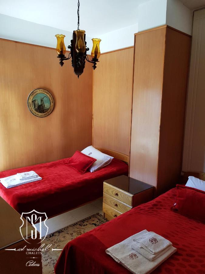 Saint Michel Chalets Al Arz Exterior photo